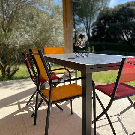 "Les Cigales" Aux Portes De La Provence โบลแลน ภายนอก รูปภาพ